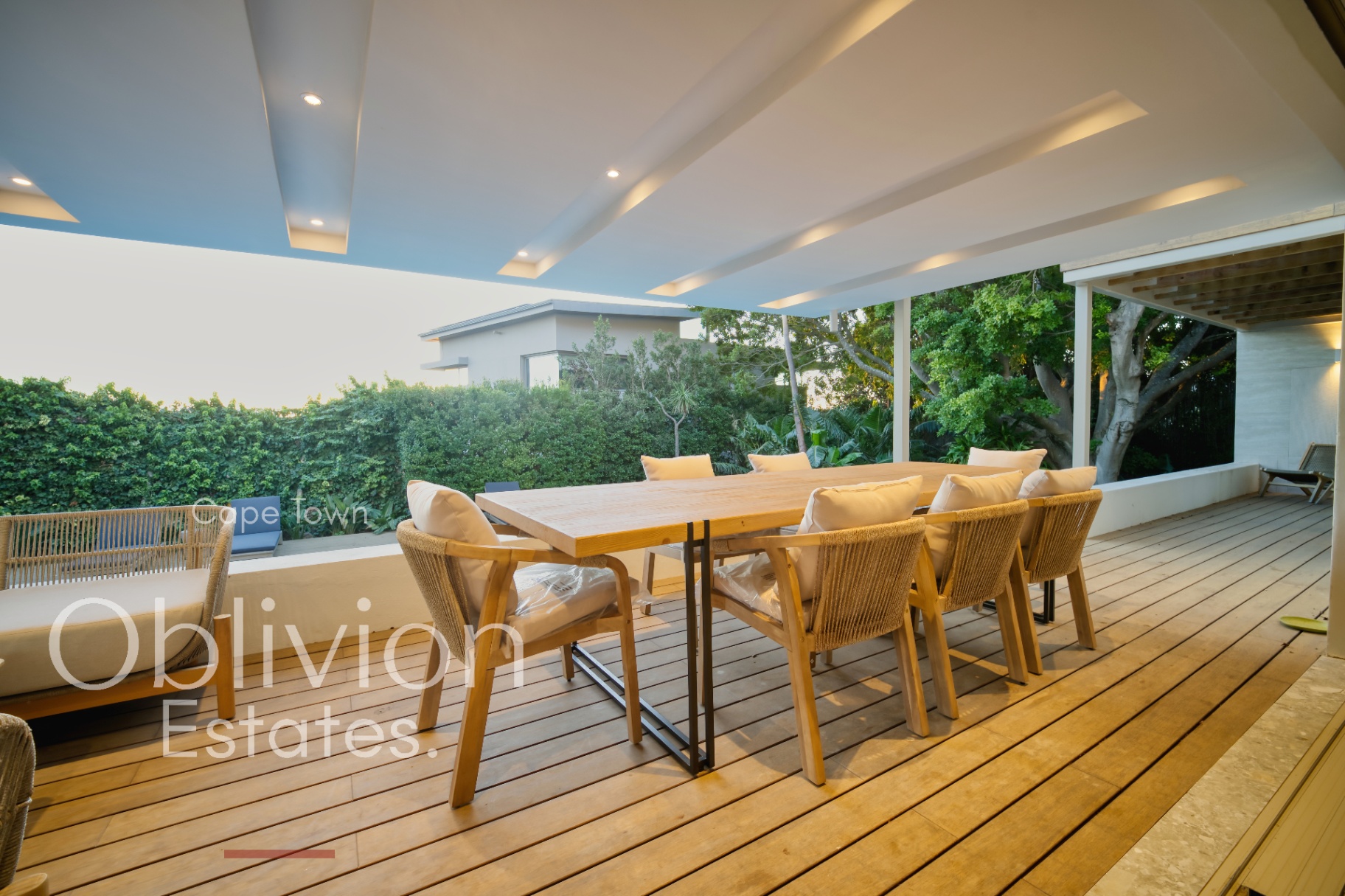 2025 Camps Bay gallery 79