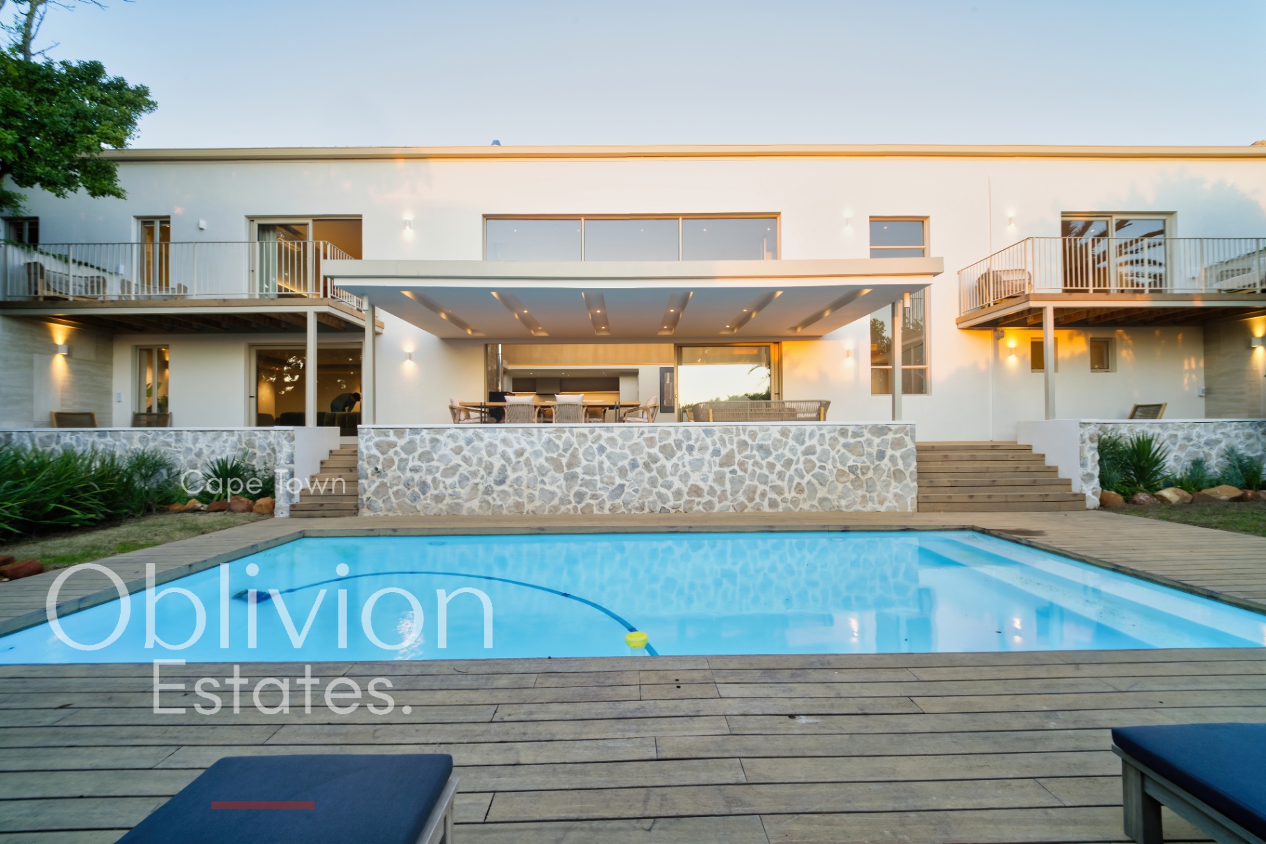 2025 Camps Bay gallery 59